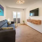 Apartament Apartments Gerta With Balcony *