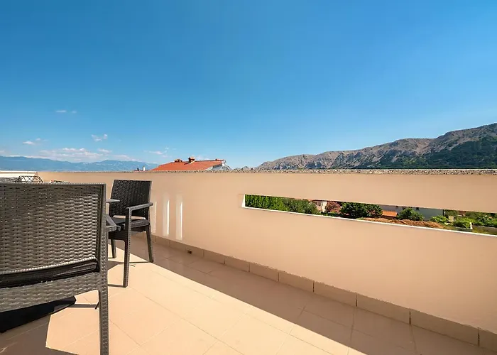 Διαμέρισμα Gerta With Terrace