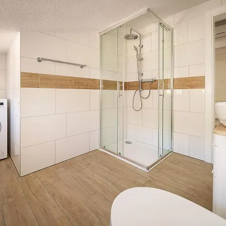 Gerta With Terrace *